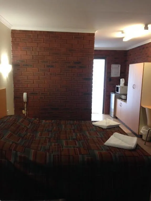 Budget Motel Midland